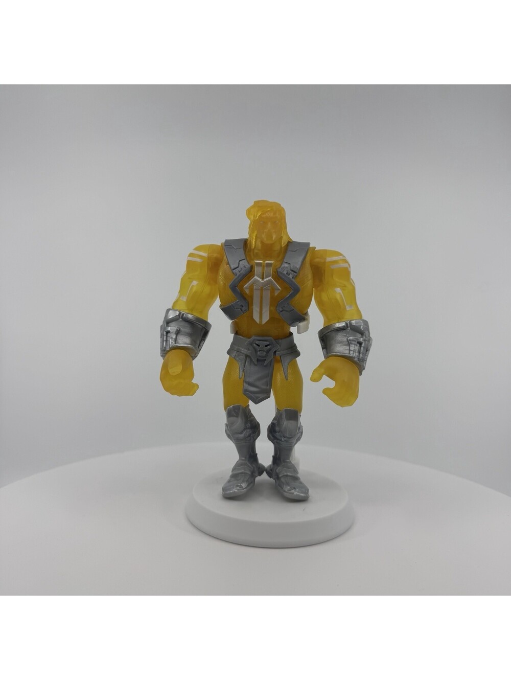 Masters of the Universe Powers of Grayskull He-Man 2021 Mattel Chase Yellow